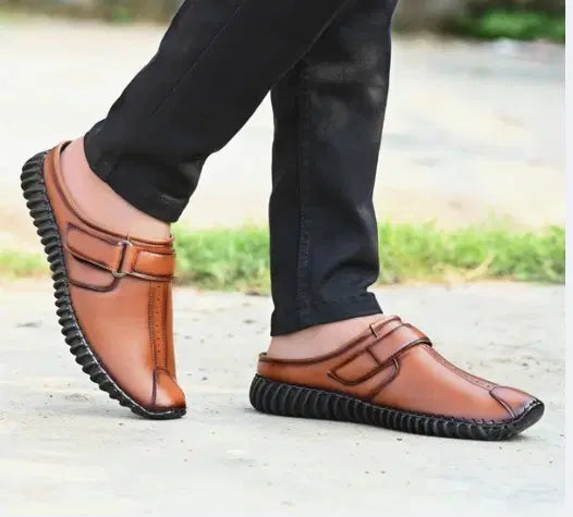 Stylish comfortable and lightweight Casual Shoes.