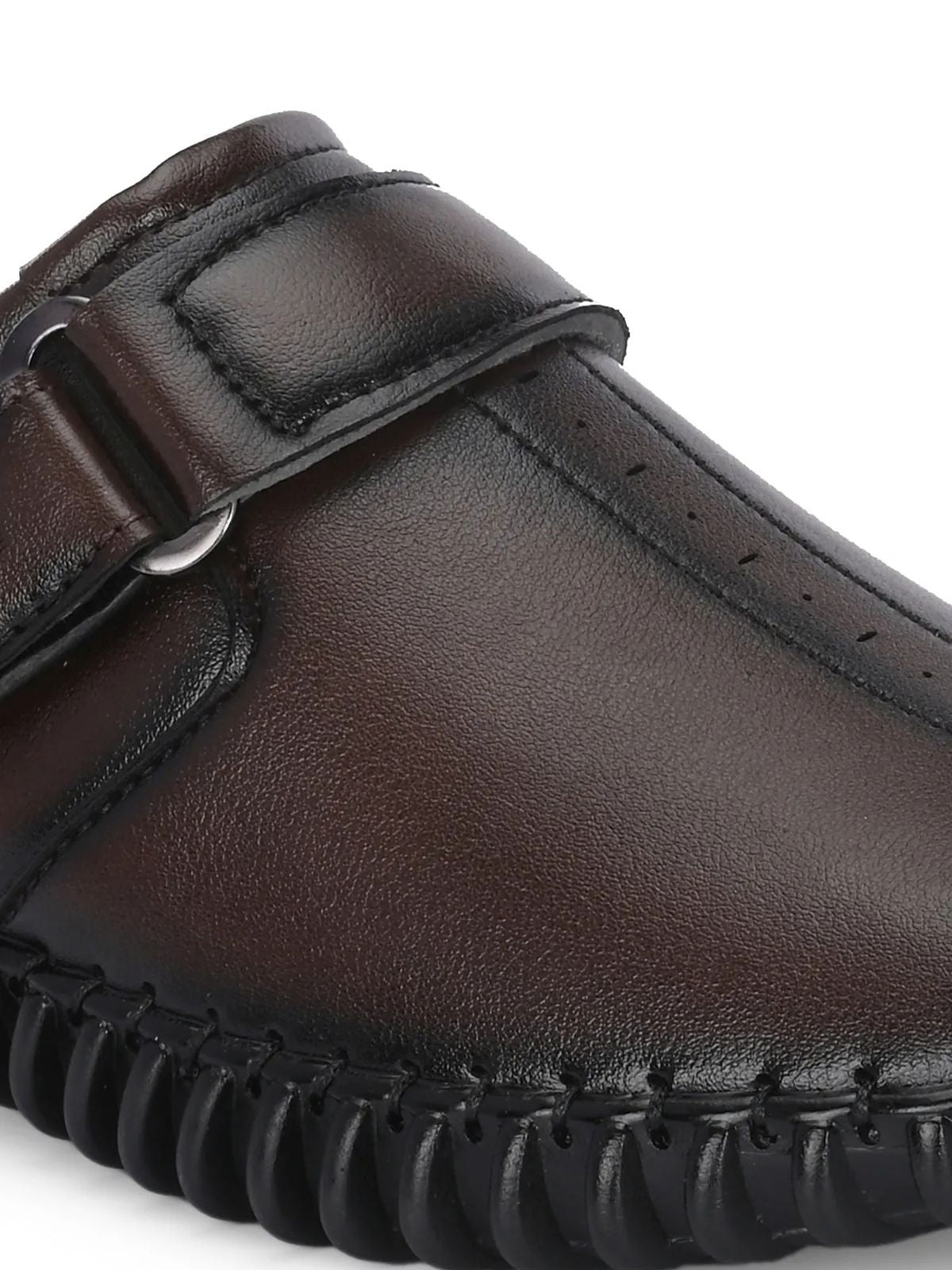 Men's Lightweight Slip-On Casual Shoes