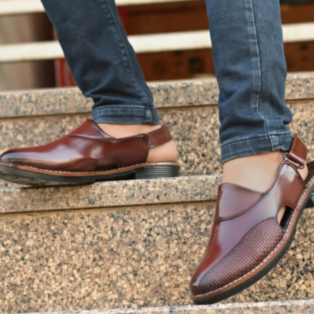 Men's Ethnic Shoe-Style Sandals Brown